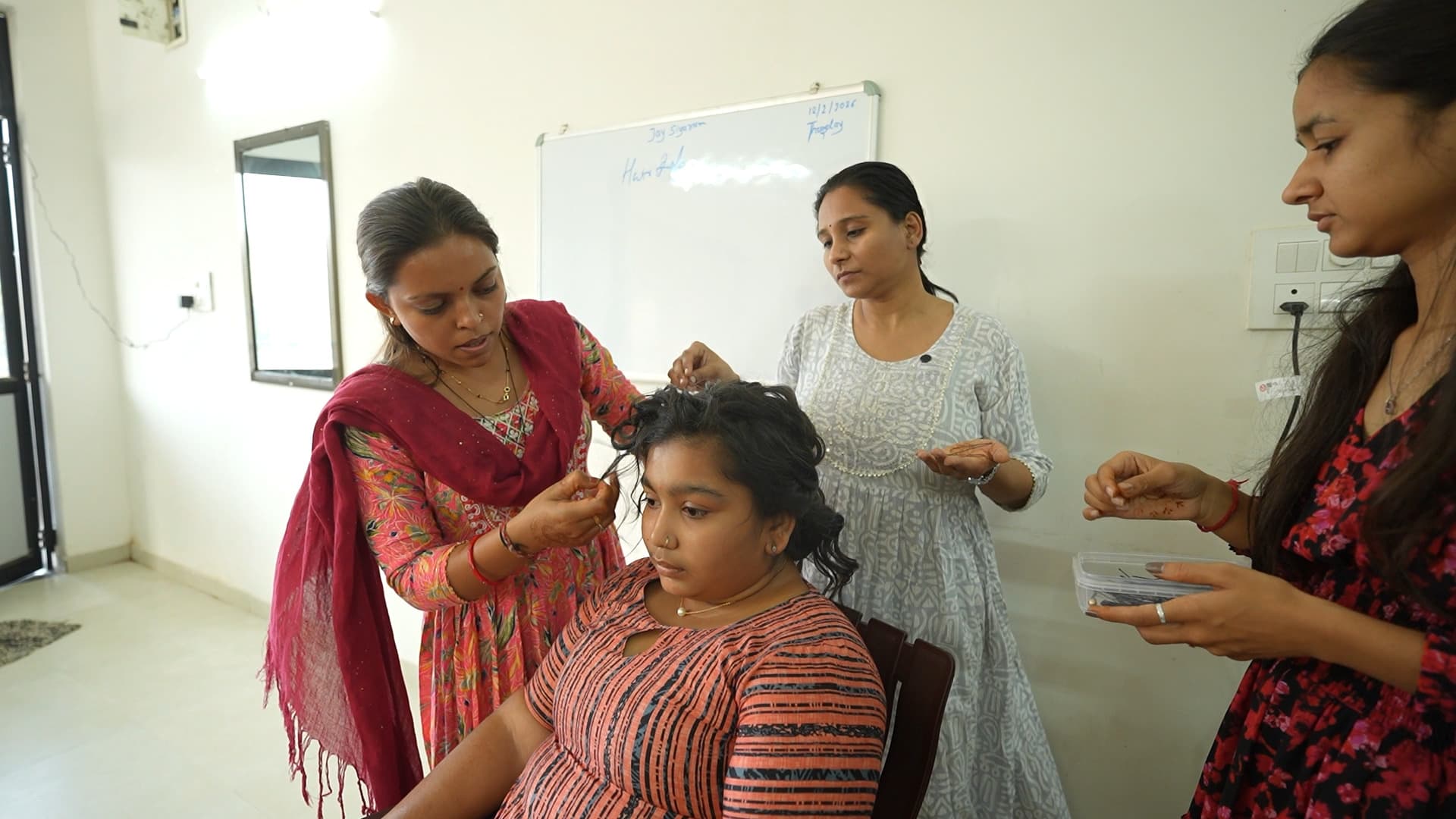 Beauty & Self-Grooming Camp in Karamsad - Image 3